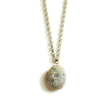 Load image into Gallery viewer, Stay Close Locket Official Gemz

